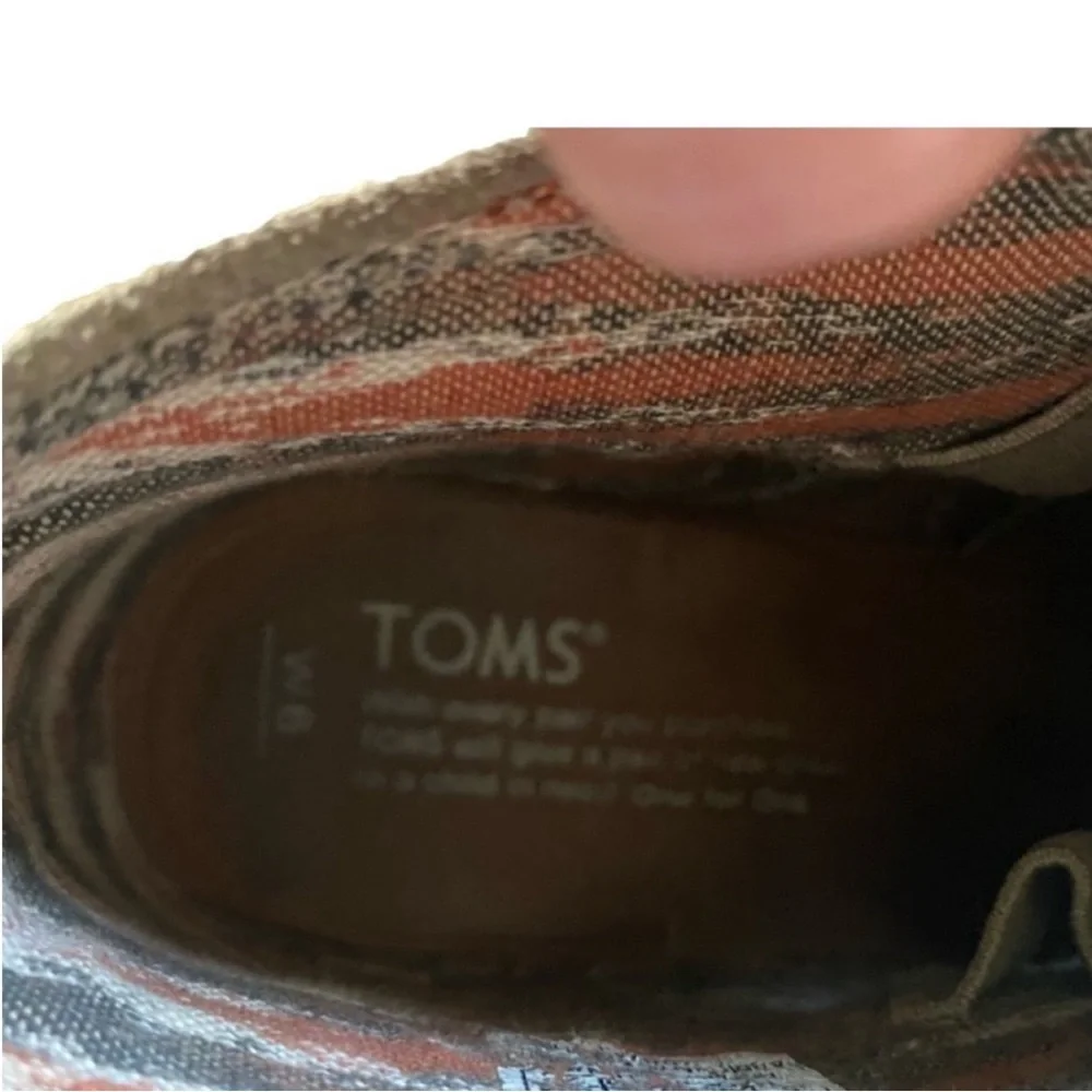 Tom’s taupe beige suede lace up wedge shoes booties sneakers 6
